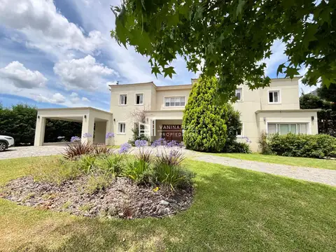 Casa en Venta de 4 dormitorios