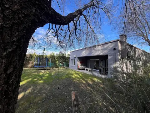 Casa  en Venta en La Comarca, General Pacheco, Tigre