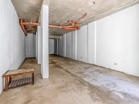 Local en Venta en Recoleta, USD 198.000