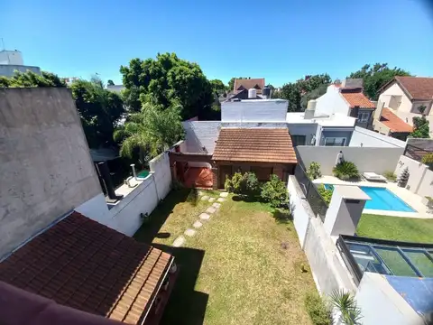 Venta casa 5 amb, jardín, cochera parrilla Olivos