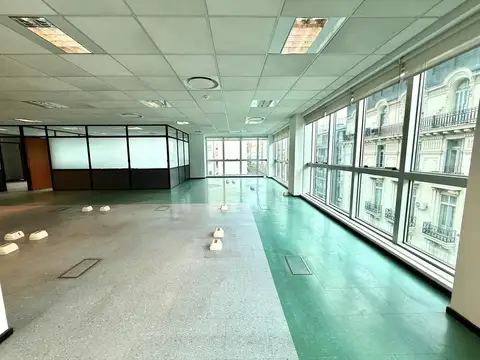 Avenida Belgrano al 1500