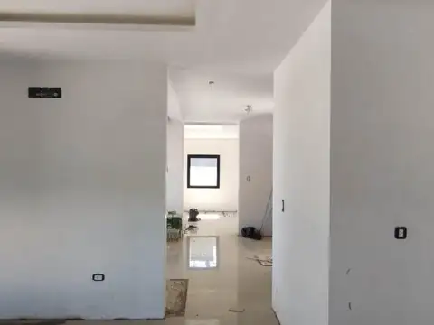 Casa en Venta en Puerto Roldan, USD 350.000