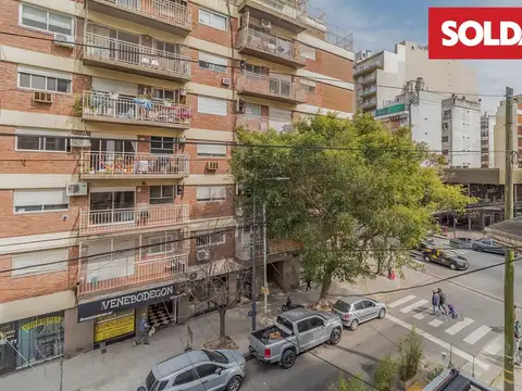 Depto Tipo Casa en Venta 50 años