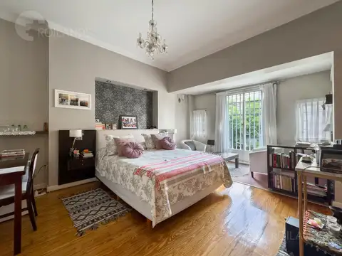 Casa 7 ambientes con 4 baños