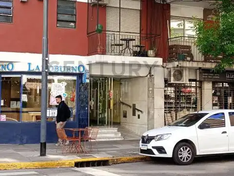 Charcas 3300, Piso 6