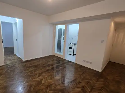 Departamento con Patio refaccionado a nuevo