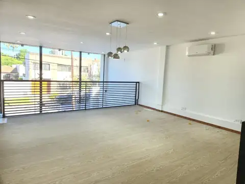 Imperdible LOCAL COMERCIAL EN ALQUILER en M. B. GONNET - 503 E 14 Y CENTENARIO-LA PLATA