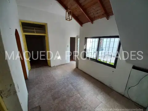 Depto Tipo Casa en Venta de 4 ambientes