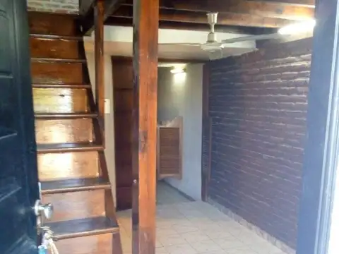 Depto Tipo Casa en Venta de 2 ambientes