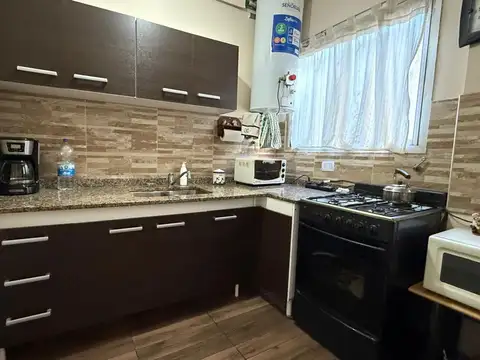 Depto Tipo Casa 4 ambientes con 1 baño