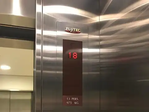 Oficina en Venta - Catalinas