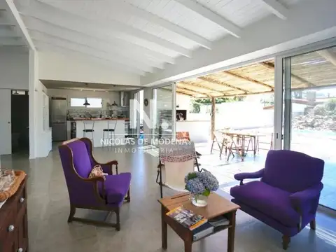 Excelente casa de 2 dormitorios en venta