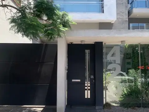 Departamento para uso de Oficina con cochera en Quilmes centro frente al colegio de abogados