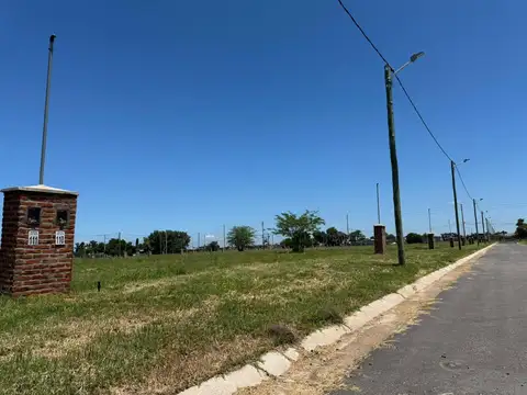 Lotes Zelaya Pilar Barrio Con Todos Los Servicios