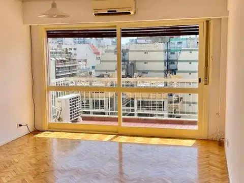 Malvinas Argentinas 100, Piso 9