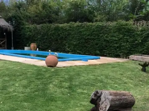 Casa Quinta en Barrio Irizar, Semi Cerrado, Pilar