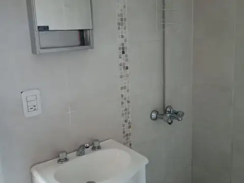 Santa Fe 3100, Piso 7