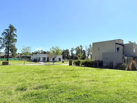 Terreno en Venta 16  mts Frente