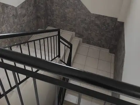 Depto Tipo Casa en Venta de 2 ambientes