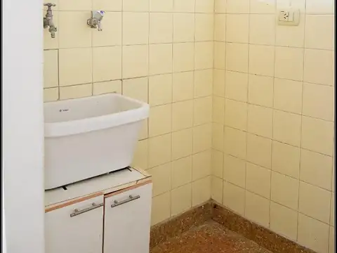 Departamento en Alquiler en Centro, $ 280.000