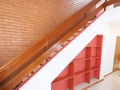 Depto Tipo Casa en Venta en Caballito Norte, USD 149.000