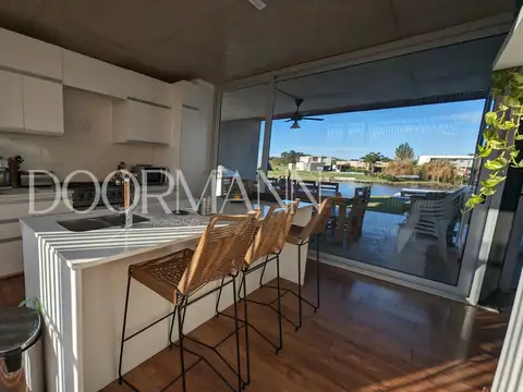 Casa en Venta en San Sebastian, USD 325.000