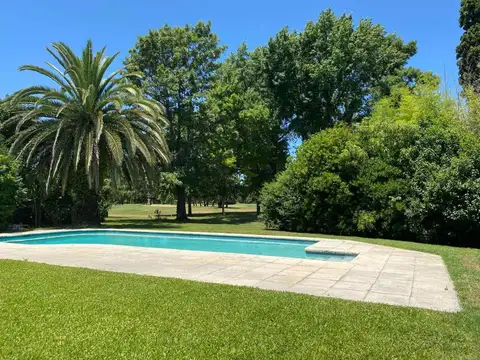 VENTA CASA 2 LOTES AL GOLF LAGARTOS OPORTUNIDAD