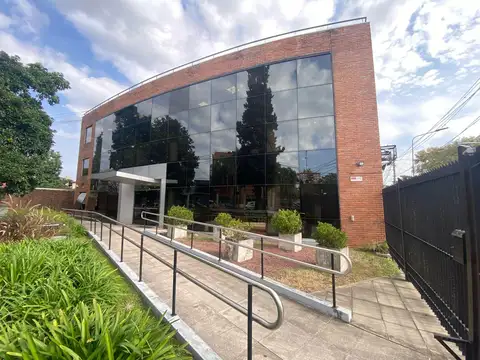Oficina en alquiler en Las Lomas de San Isidro