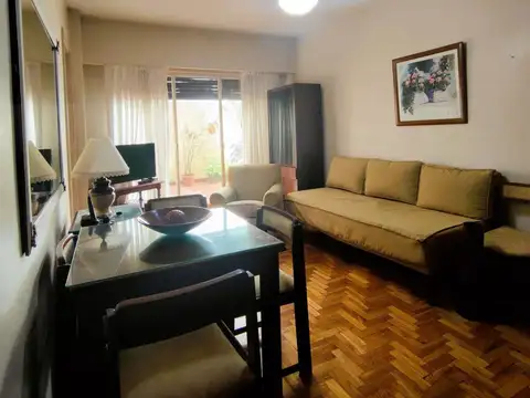 VENTA DEPARTAMENT0 2 AMB COLEGIALES CON PATIO