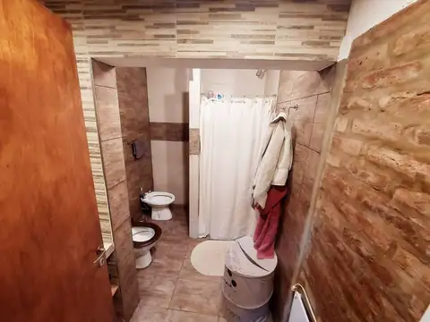 VENTA PH 2 AMBIENTES PATIO EN BERNAL