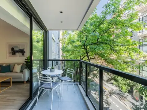 Departamento. 2 Ambientes. Frente. Balcón. A estrenar. Apto Profesional.