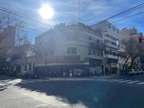 Venta. Bloque. Pasco y Mexico.