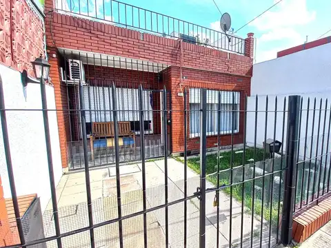 PH 3 AMBIENTES EN VENTA VILLA LUZURIAGA PATIO