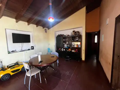 Cabo 1° Néstor Barros 700