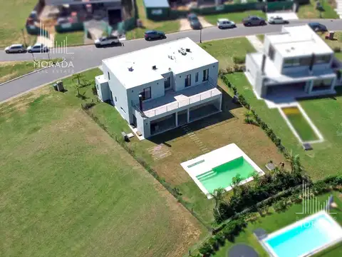 Casa en Venta al Noroeste