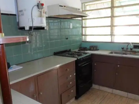 Casa en Venta en Castelar, USD 179.000