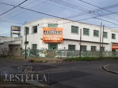 Galpón de Losa 2 Plantas 720 m² Cubiertos - Ciudadela