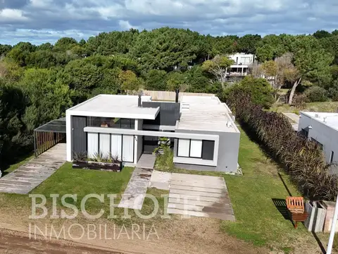 Casa en Venta en Barrio Residencial 1 – Costa Esmeralda