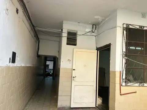 Casa 11 ambientes con 5 baños