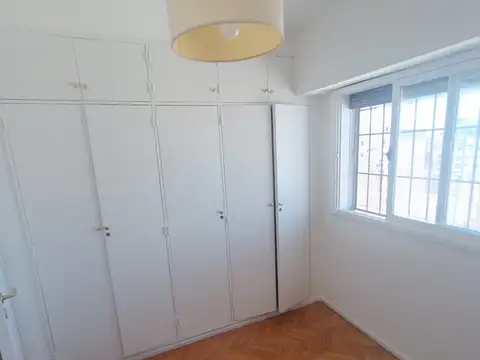 3 ambientes con balcon terraza de 15m2