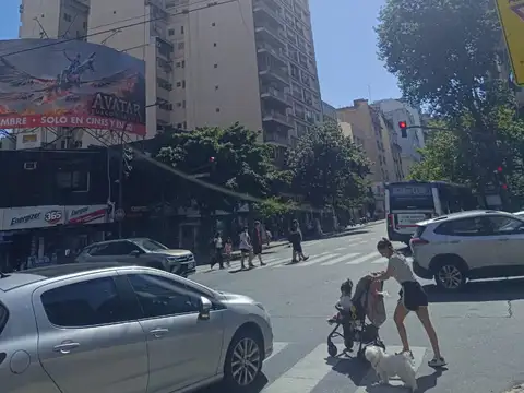 3 ambientes con balcon terraza de 15m2