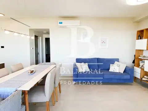 Departamento en Alquiler- Zona Centro Playa - Ref. 3073
