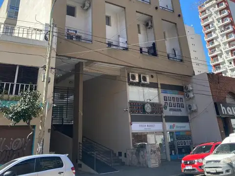 Departamento de dos ambientes en Quilmes con cochera en alquiler