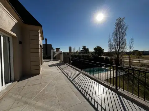 Casa  en Venta en El Golf, Nordelta, Tigre