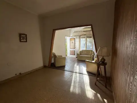 Casa en Venta en Beccar, USD 200.000