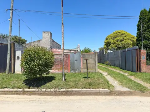 Casa en Venta con 1 cochera