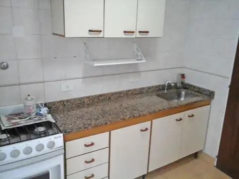 Depto Tipo Casa en Venta en Carapachay, USD 82.000