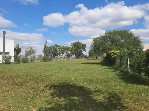 Terreno en Venta en Pilar, USD 52.000