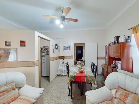 Depto Tipo Casa 4 ambientes con 1 baño