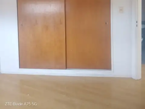 Almirante Brown 100, Piso 9